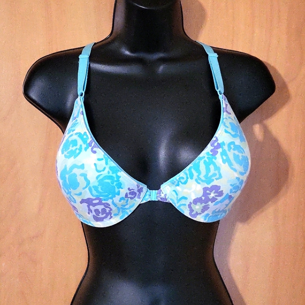 Women's 36C Aqua Printed Padded Bra.